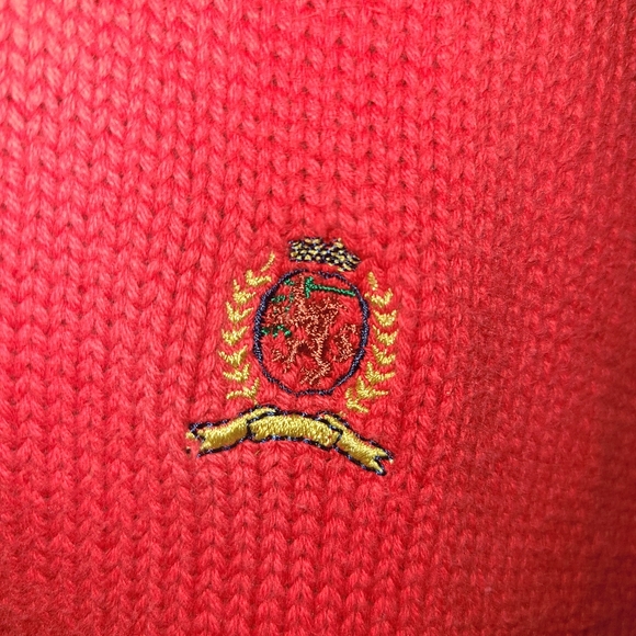 Vintage Tommy Hilfiger Red Sweater Men’s M CrewNeck Heavy Pullover Crown Logo - Picture 2 of 5